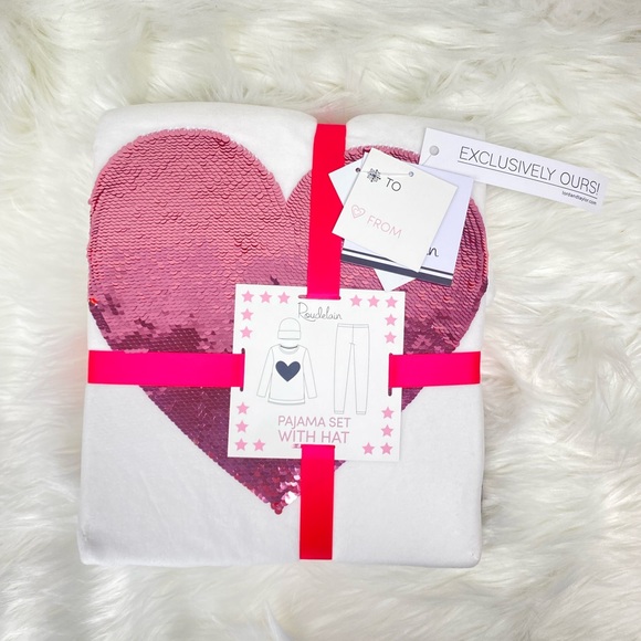 NWT *Exclusive* Roudelain 3- Piece Sequin Heart and Dog Printed Pajama G… - Picture 3 of 4